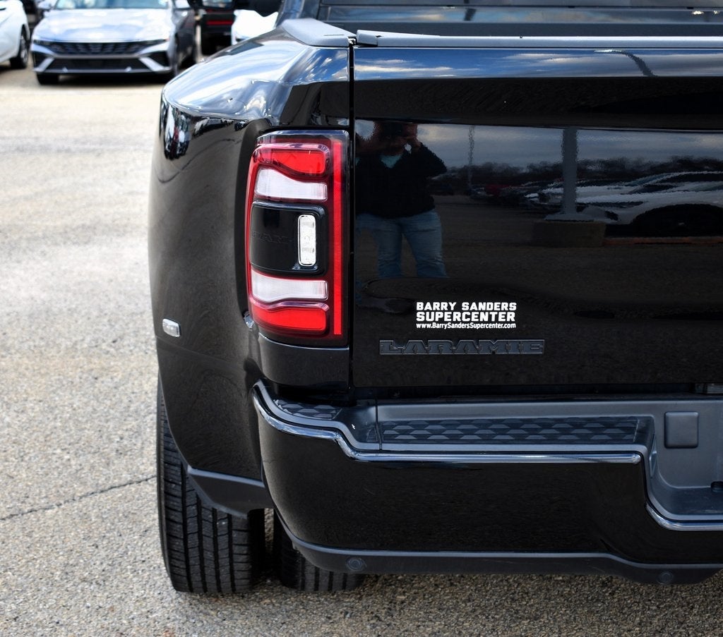 2024 RAM 3500 Laramie Night Mega Cab 4x4