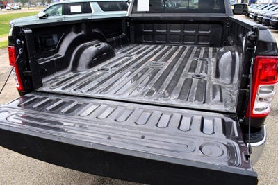 2022 RAM 2500 Tradesman Reg Cab Long Box 4x4