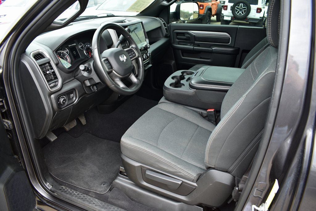 2022 RAM 2500 Tradesman Reg Cab Long Box 4x4