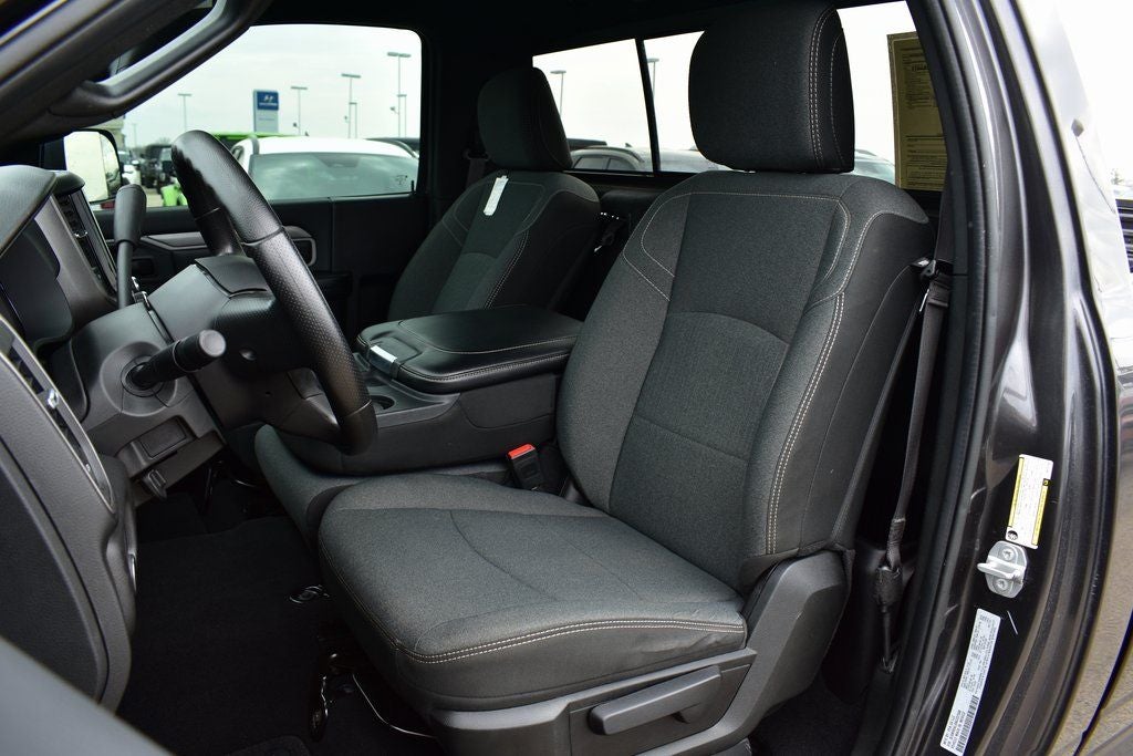 2022 RAM 2500 Tradesman Reg Cab Long Box 4x4