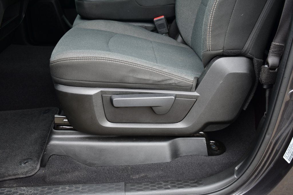 2022 RAM 2500 Tradesman Reg Cab Long Box 4x4