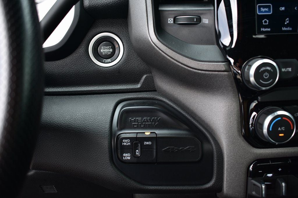 2022 RAM 2500 Tradesman Reg Cab Long Box 4x4