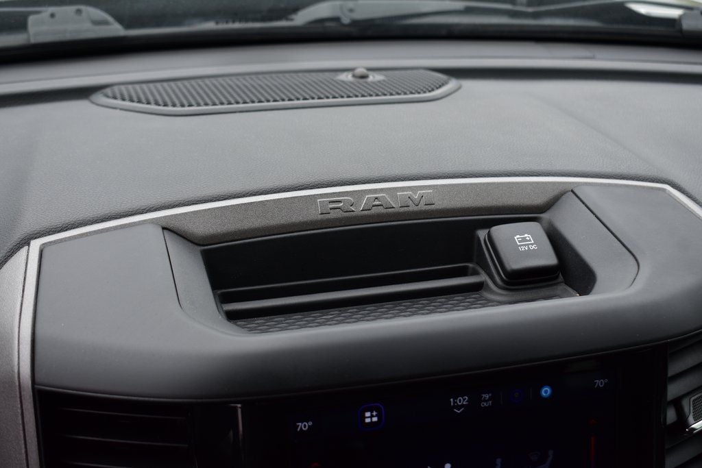 2022 RAM 2500 Tradesman Reg Cab Long Box 4x4