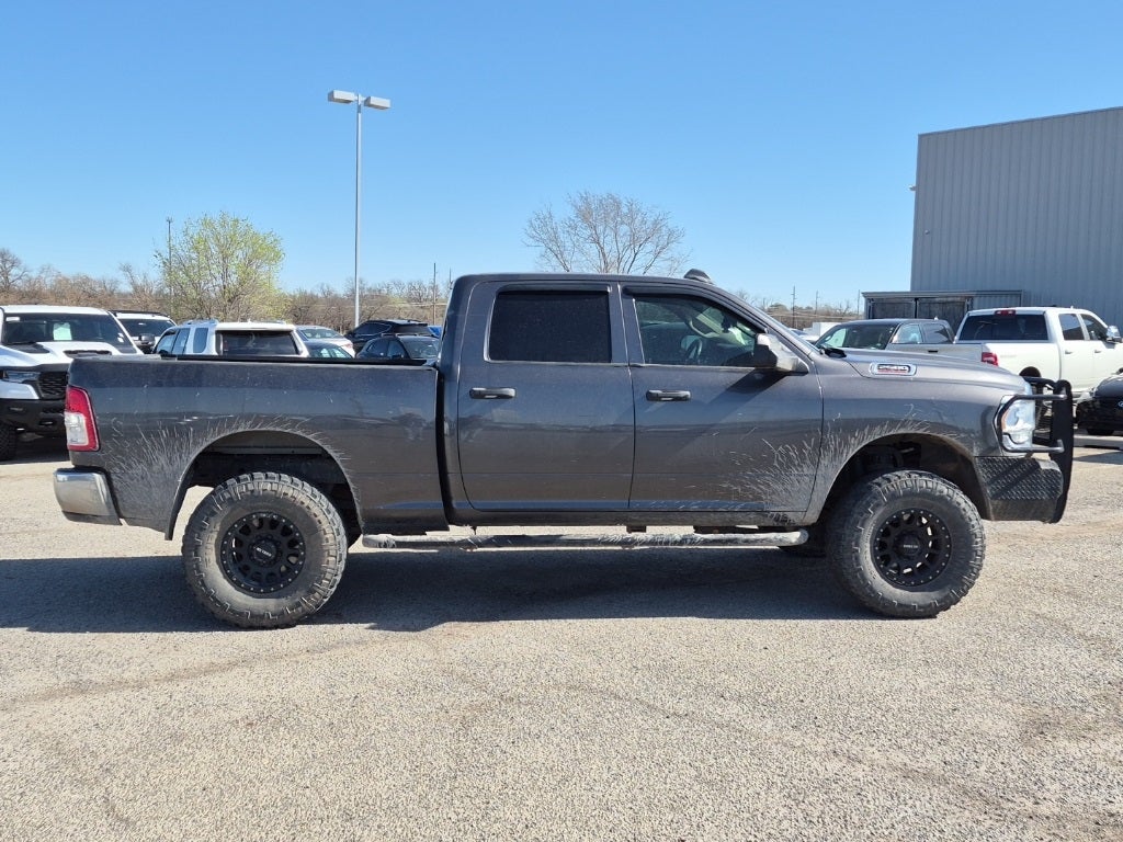 2019 RAM 2500 Tradesman Crew Cab 4x4 w/6.4L Hemi