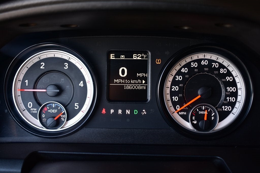 2015 RAM 2500 Tradesman Crew Cab 4x4