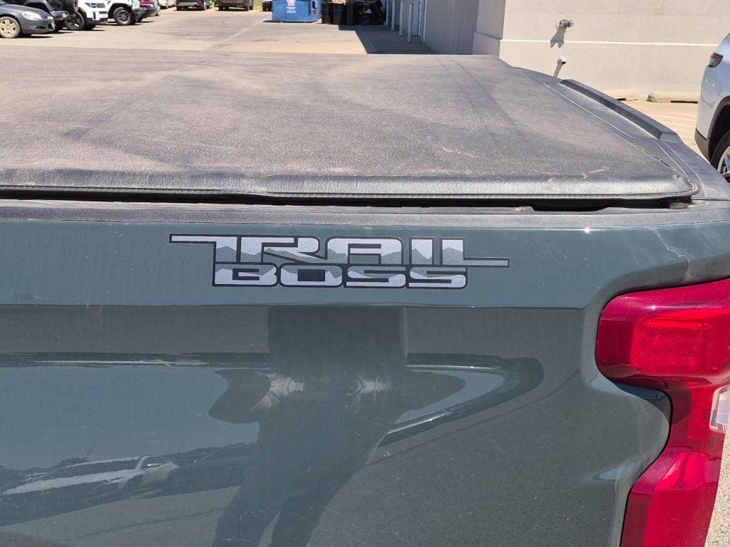 2025 Chevrolet Silverado 1500 Custom Trail Boss