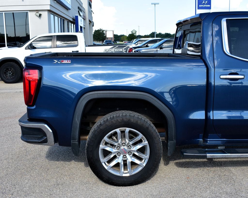 2021 GMC Sierra 1500 SLT