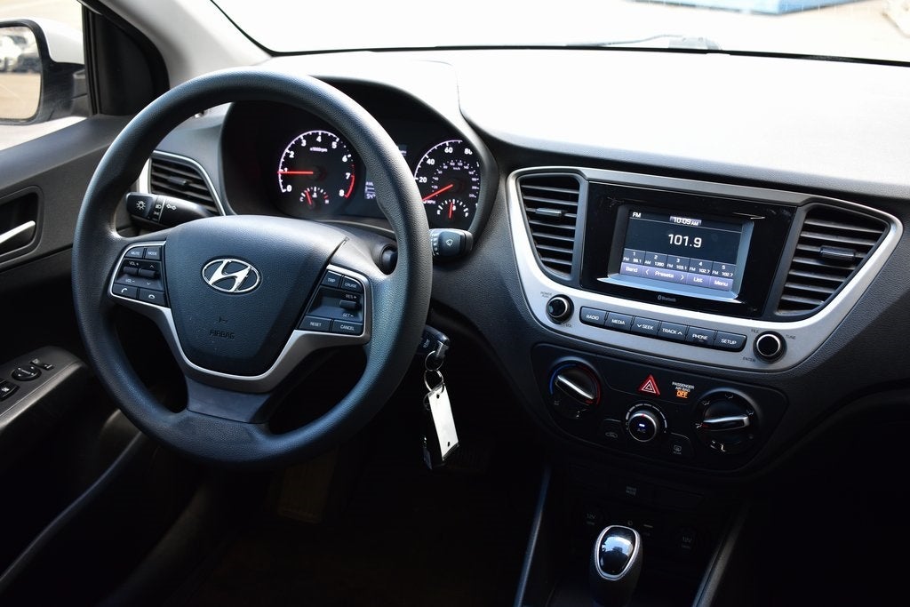 2020 Hyundai Accent SE