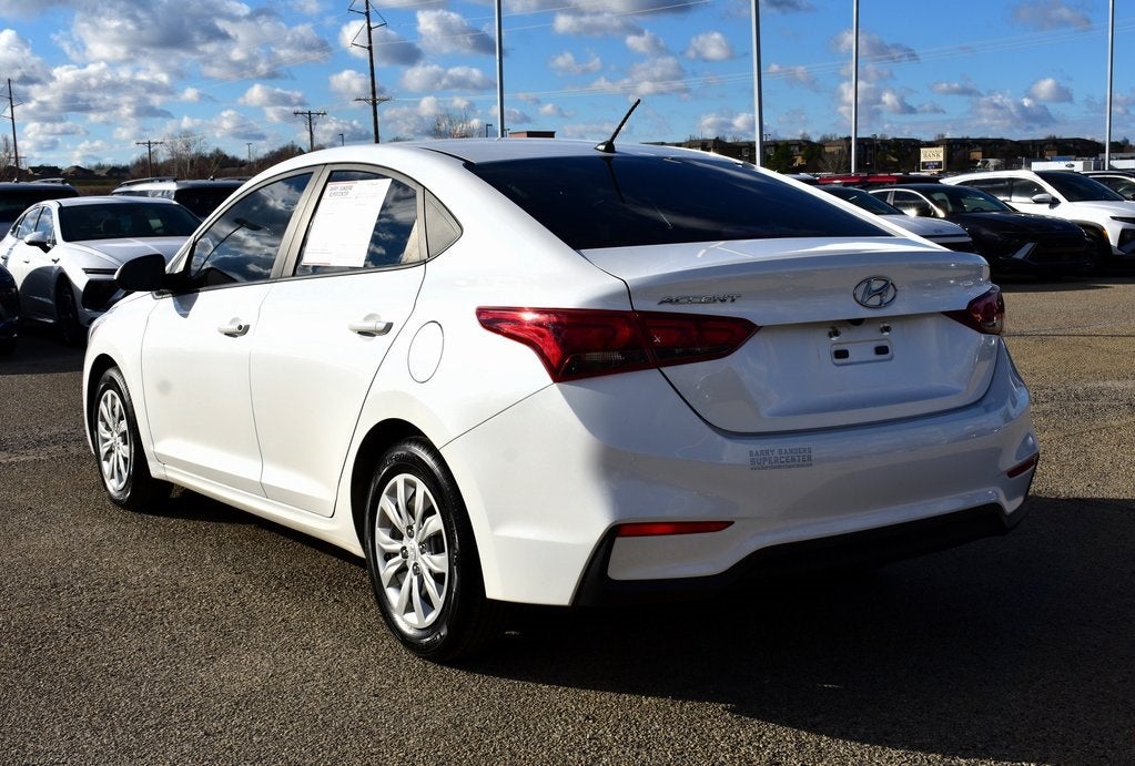 2020 Hyundai Accent SE
