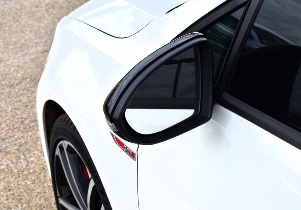 2017 Volkswagen Golf GTI Sport