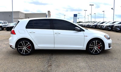2017 Volkswagen Golf GTI Sport