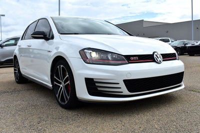 2017 Volkswagen Golf GTI Sport