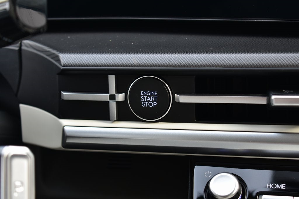 2026 Hyundai Santa Fe SE AWD