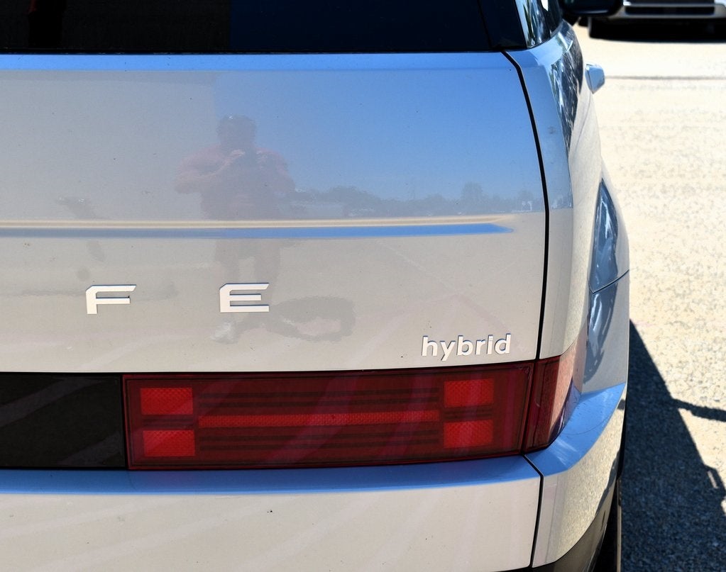2025 Hyundai Santa Fe Hybrid Limited