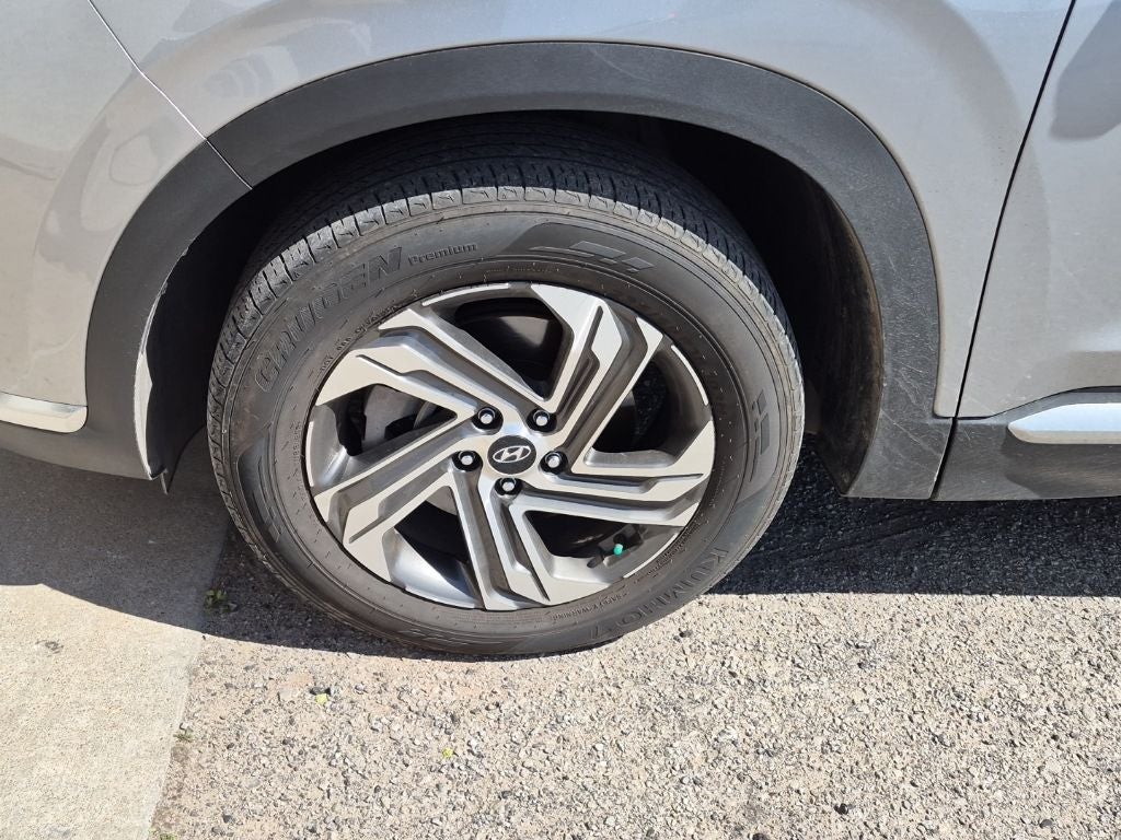 2022 Hyundai Santa Fe SEL Premium