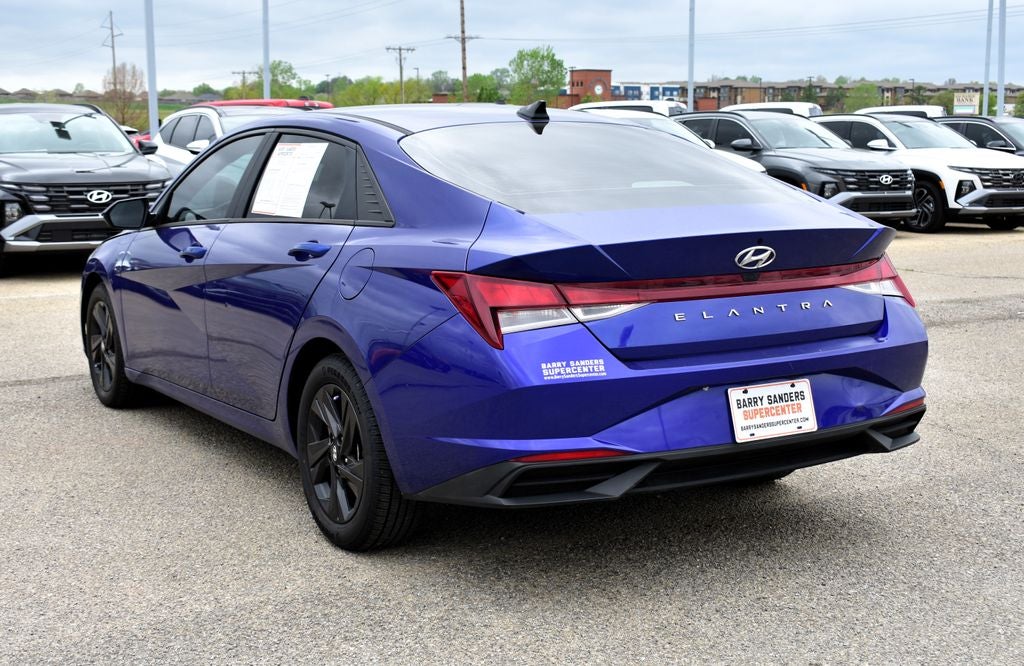 2022 Hyundai Elantra SEL