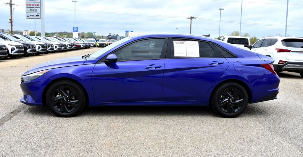 2022 Hyundai Elantra SEL