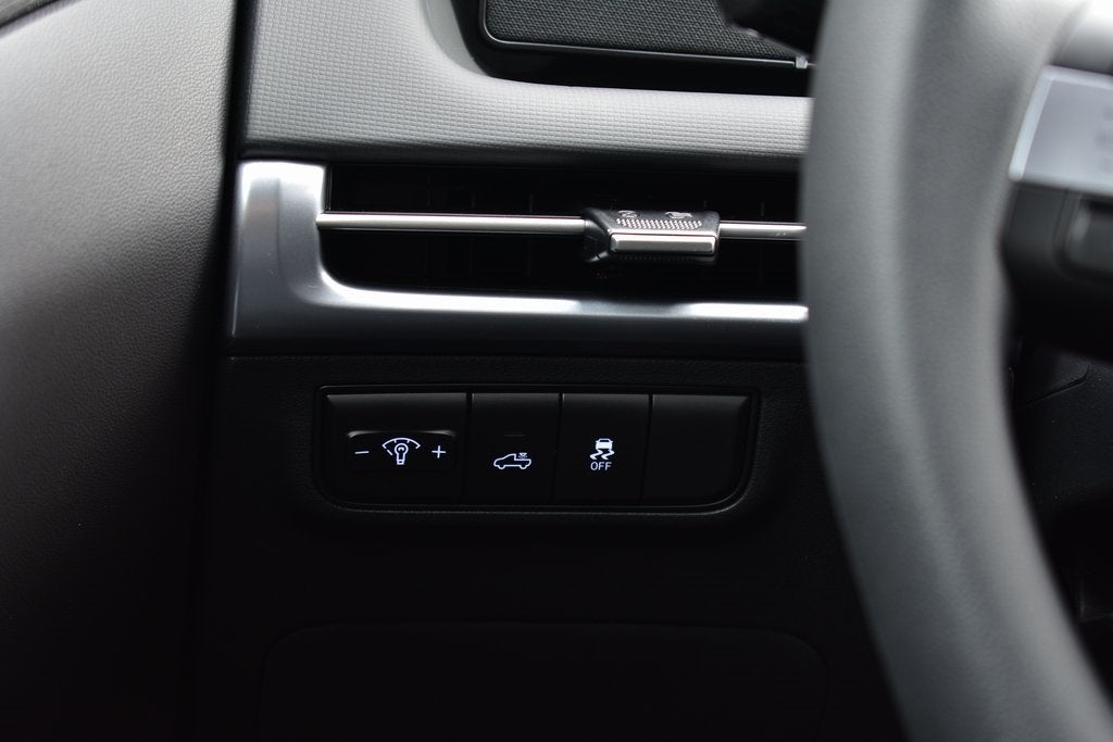 2025 Hyundai Santa Cruz SEL Activity