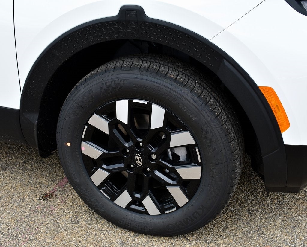 2025 Hyundai Santa Cruz SEL Activity