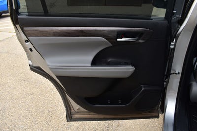 2023 Toyota Highlander Limited