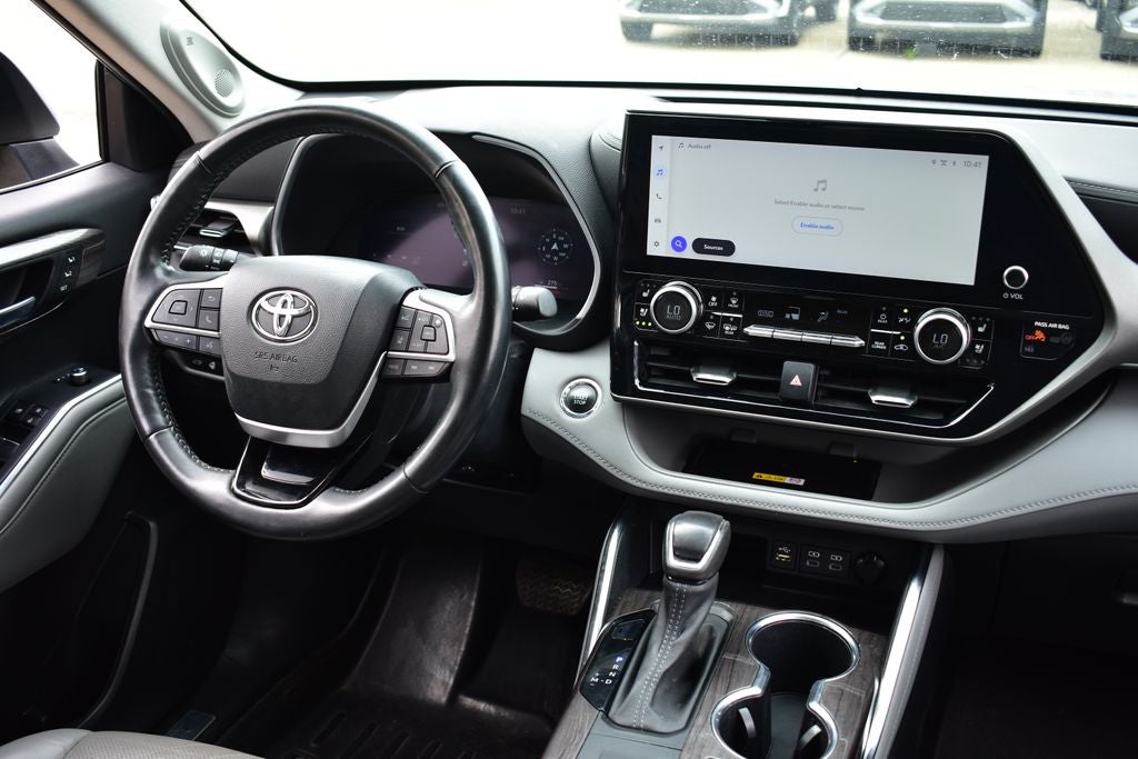 2023 Toyota Highlander Limited