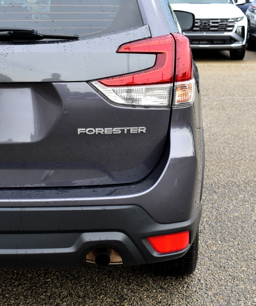 2022 Subaru Forester Base