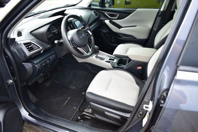 2022 Subaru Forester Base