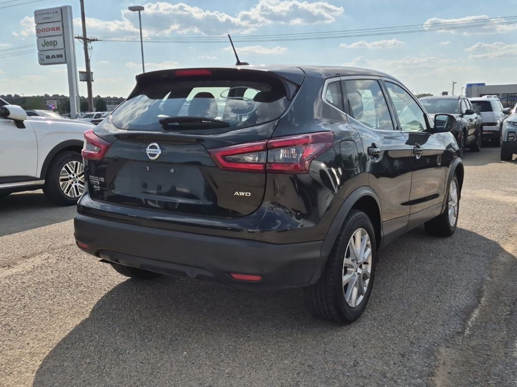 2021 Nissan Rogue Sport S