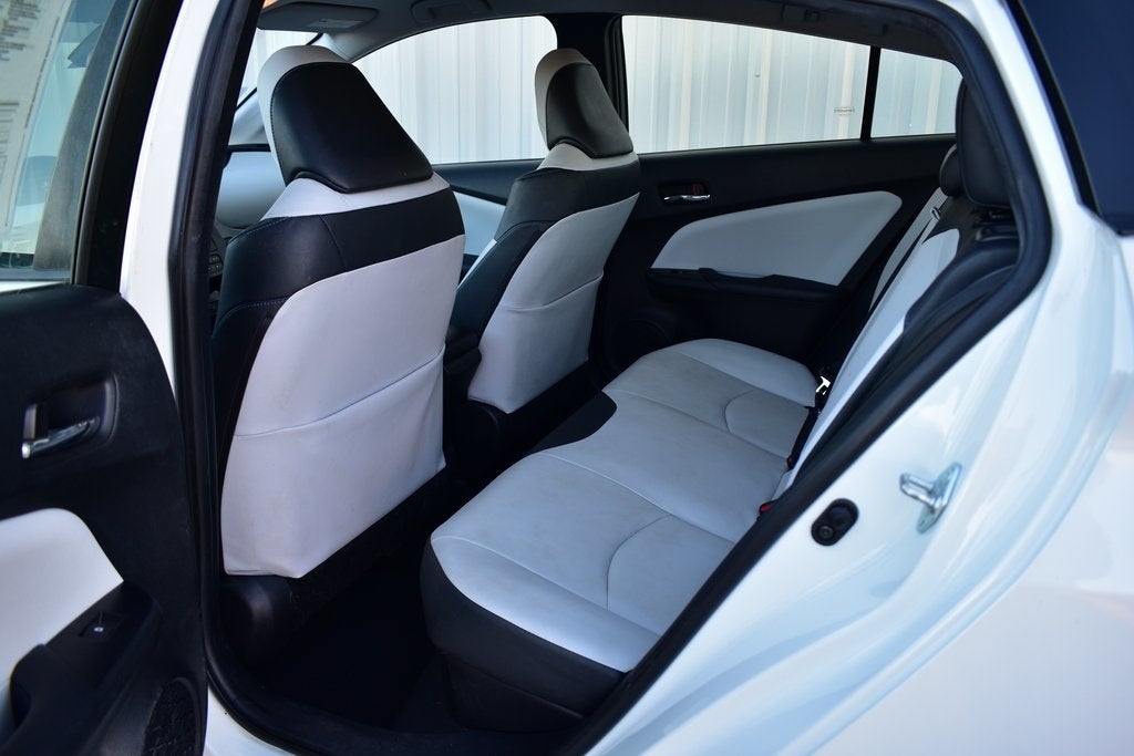 2017 Toyota Prius Four Touring