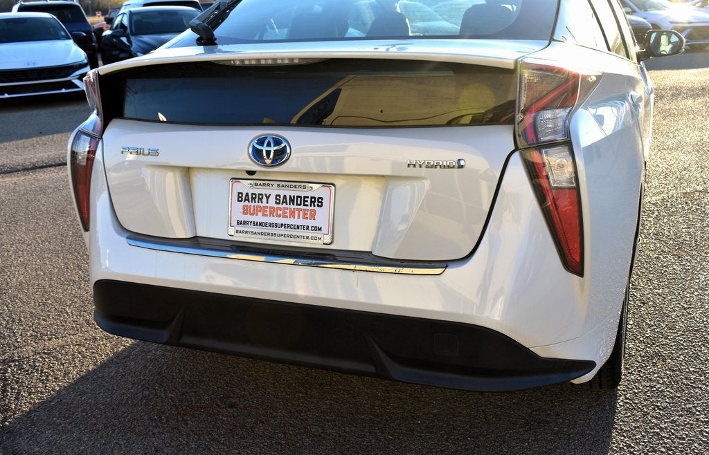 2017 Toyota Prius Four Touring