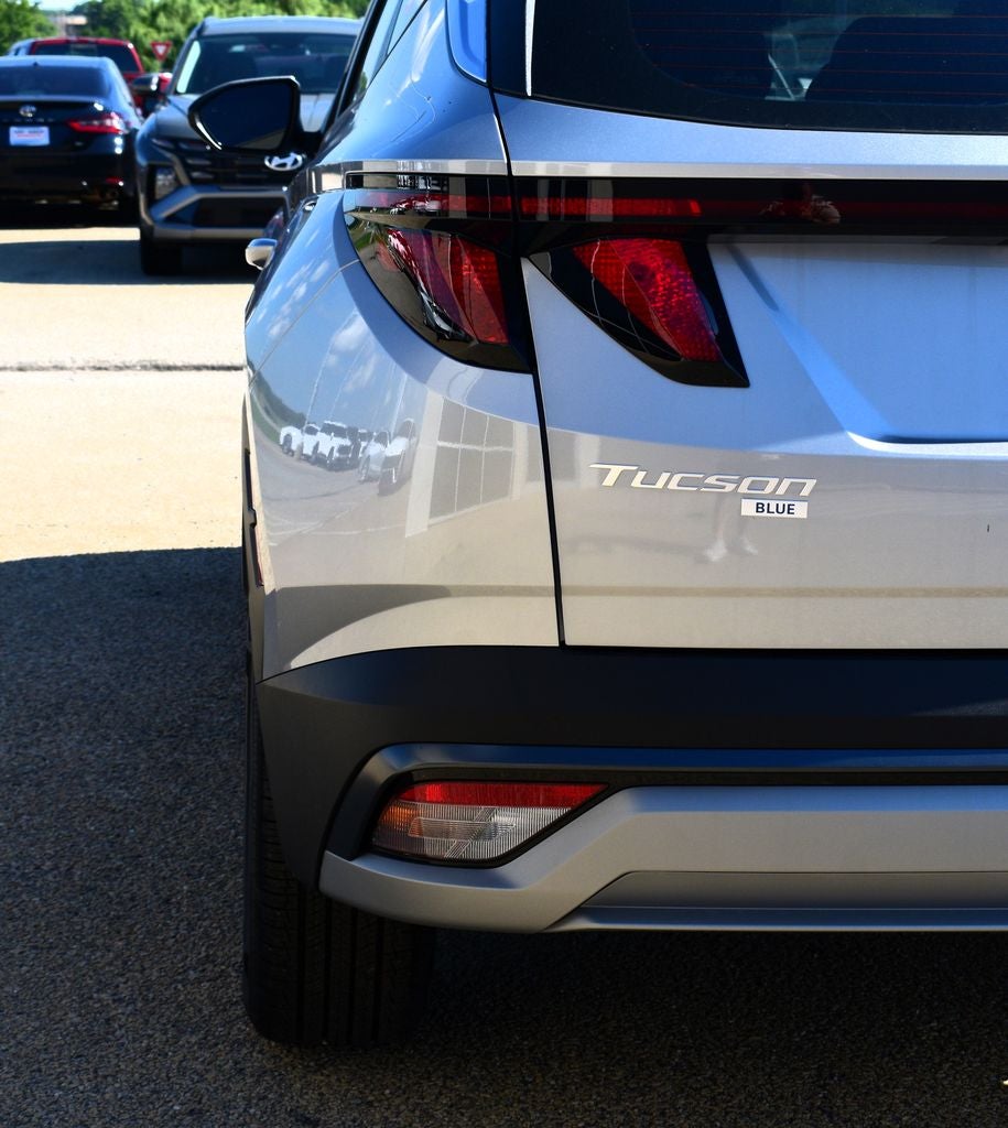 2026 Hyundai Tucson Hybrid Blue SE