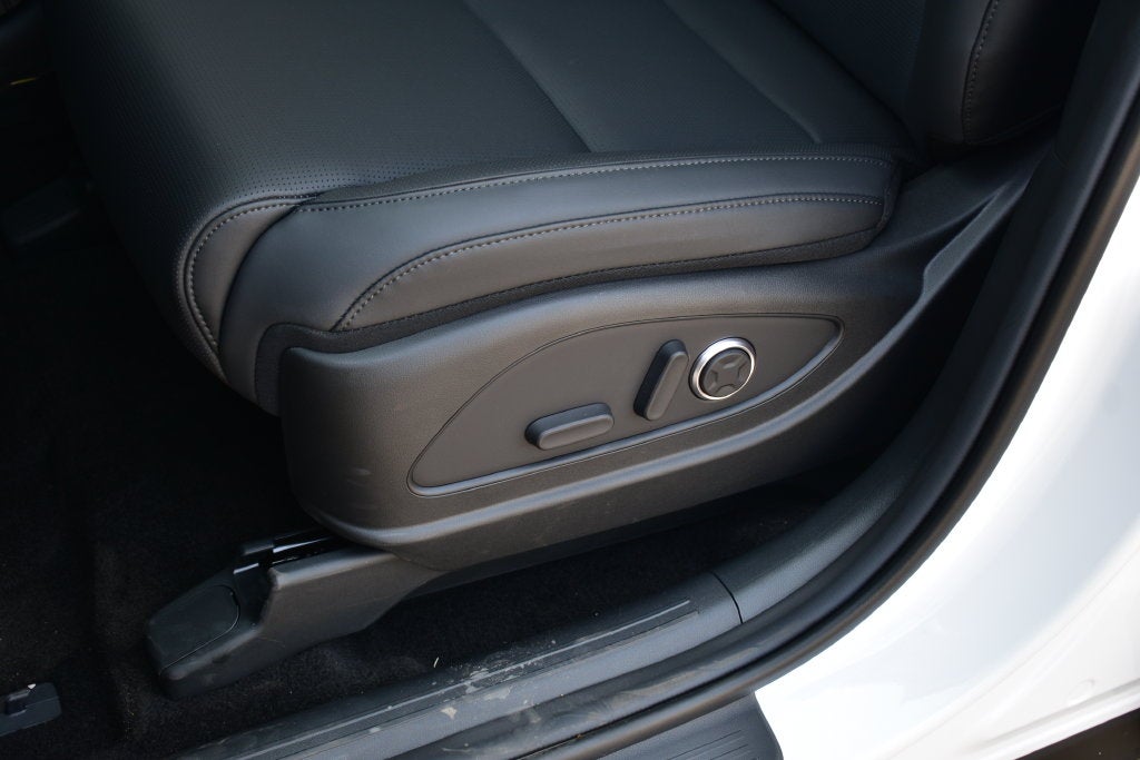 2027 Hyundai Palisade Hybrid Blue SEL Premium 7 Passenger
