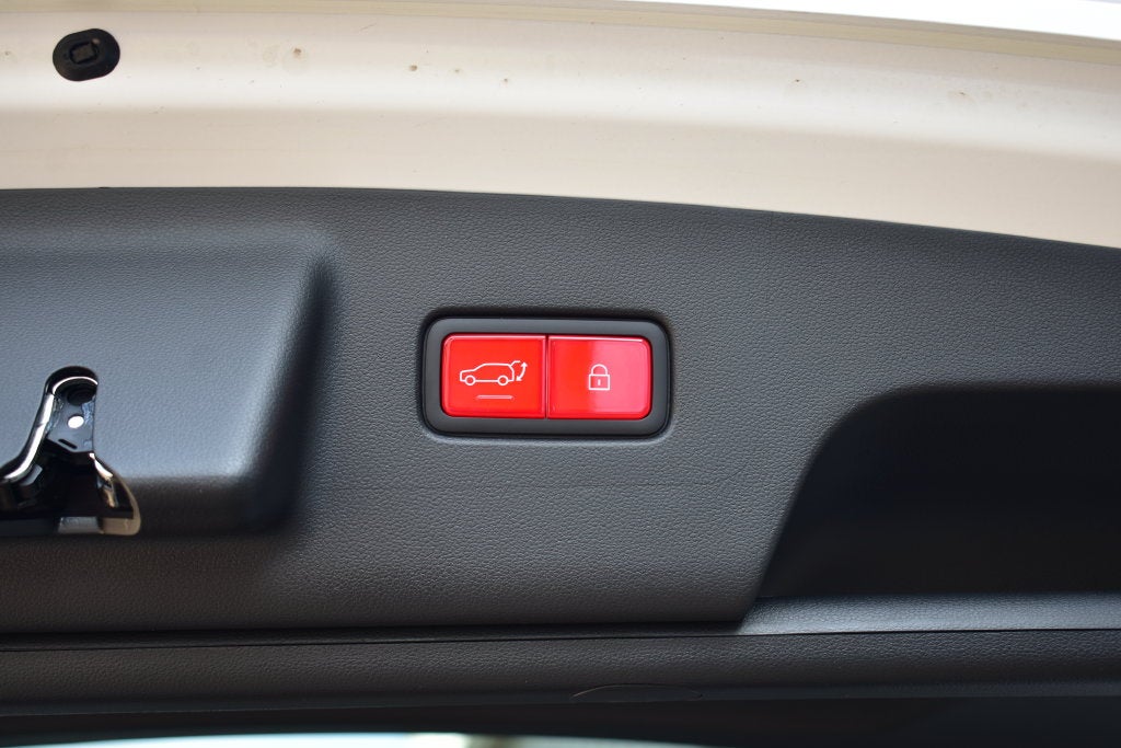 2027 Hyundai Palisade Hybrid Blue SEL Premium 7 Passenger