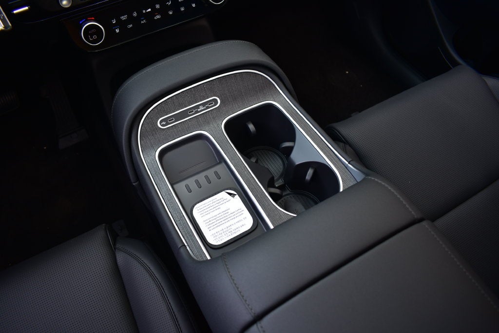 2027 Hyundai Palisade Hybrid Blue SEL Premium 7 Passenger