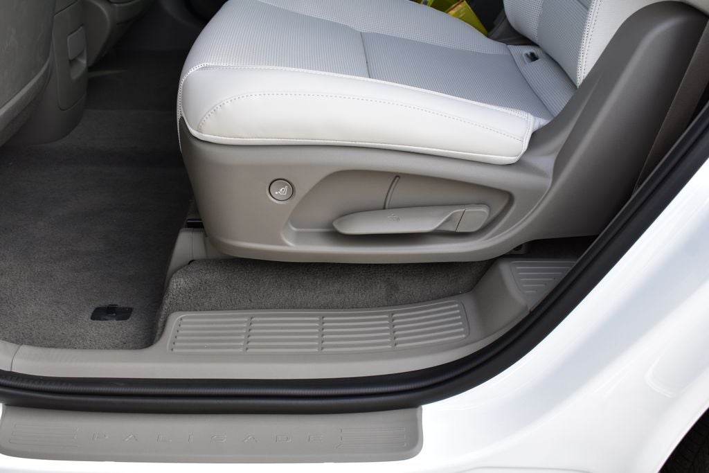 2026 Hyundai Palisade Hybrid Blue SEL 7 Passenger