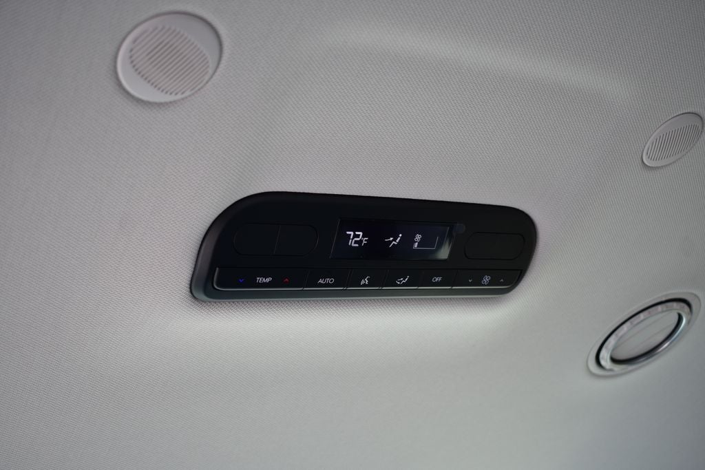 2026 Hyundai Palisade Hybrid SEL 8 Passenger