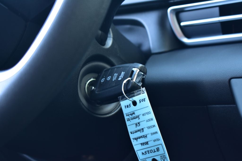 2026 Hyundai Elantra SE