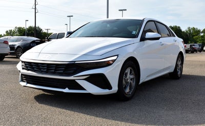 2026 Hyundai Elantra SE