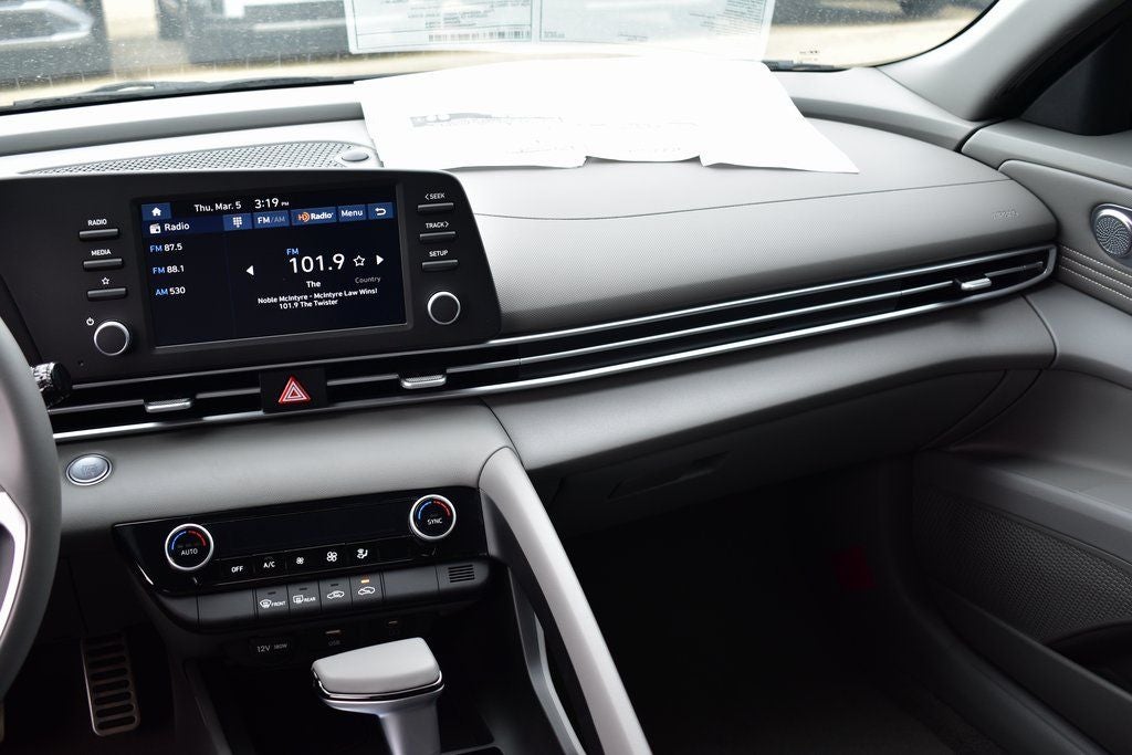 2026 Hyundai Elantra SEL Sport