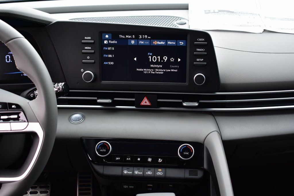 2026 Hyundai Elantra SEL Sport