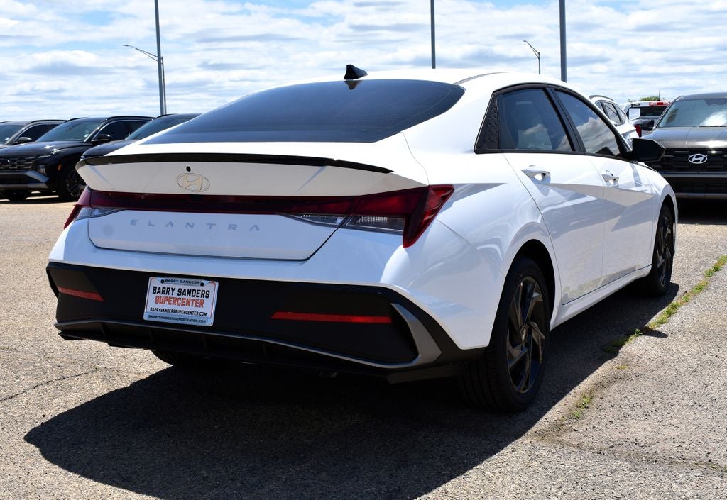 2026 Hyundai Elantra SEL Sport