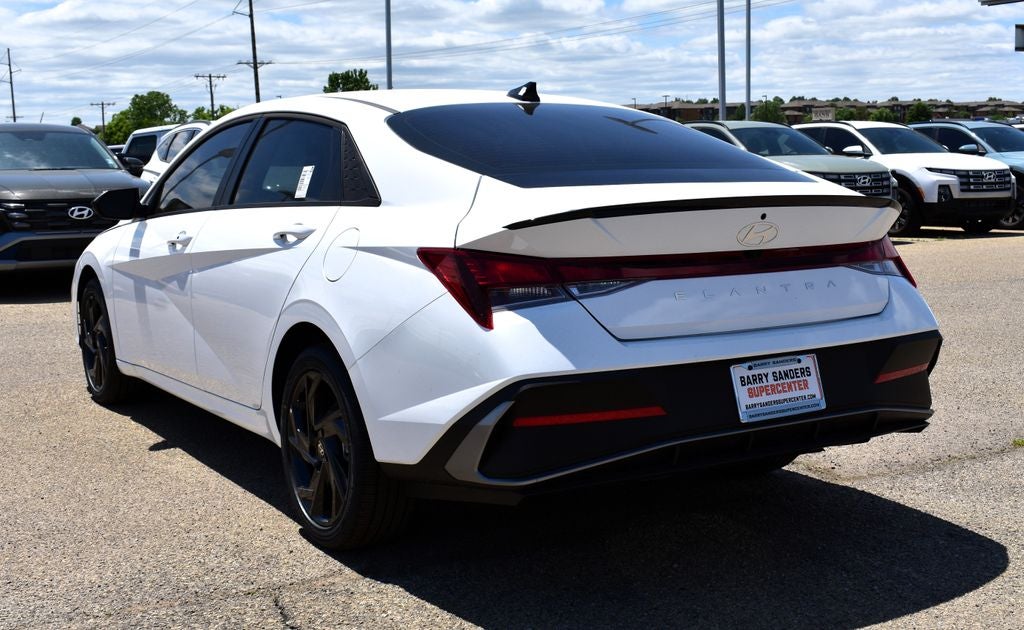 2026 Hyundai Elantra SEL Sport