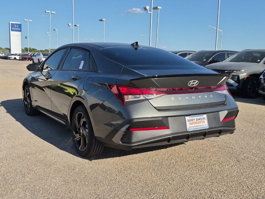 2026 Hyundai Elantra SEL Sport Plus