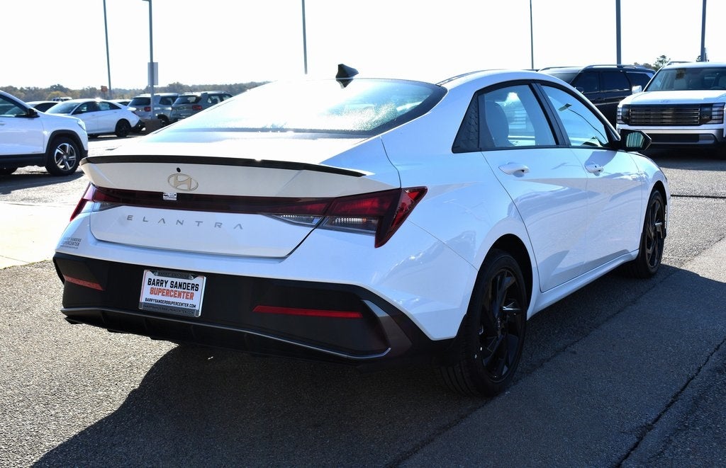 2026 Hyundai Elantra SEL Sport