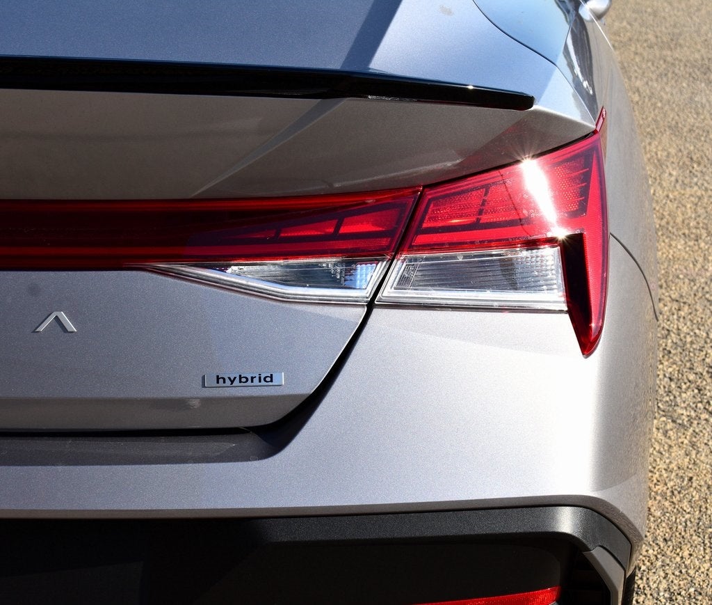 2025 Hyundai Elantra Hybrid SEL Sport