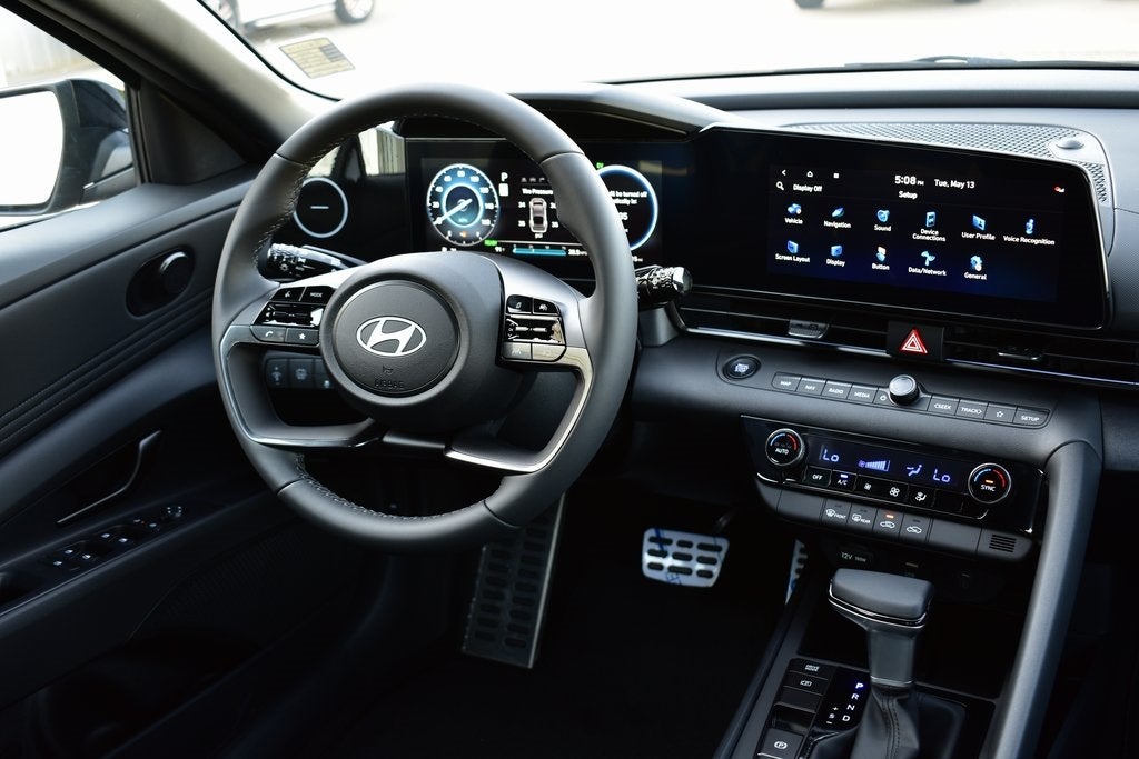 2025 Hyundai Elantra Hybrid SEL Sport