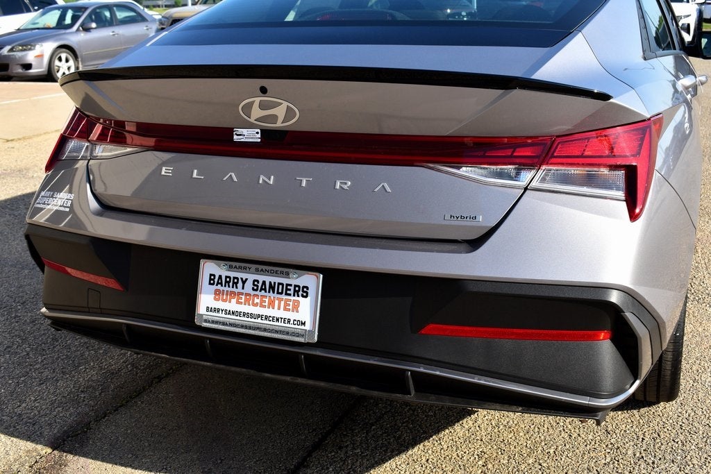 2025 Hyundai Elantra Hybrid SEL Sport