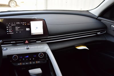 2025 Hyundai Elantra Hybrid Limited