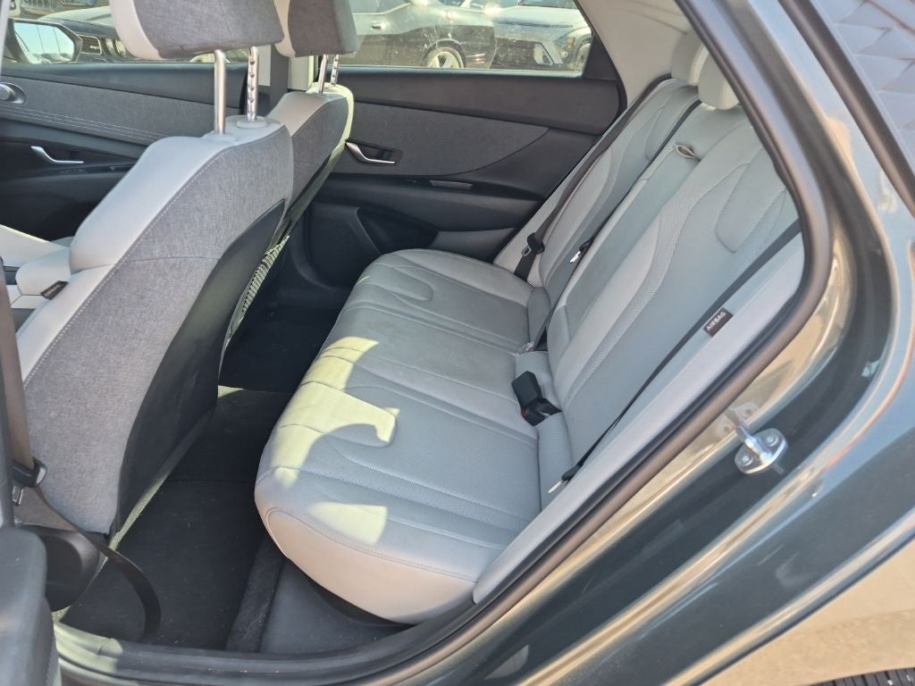 2025 Hyundai Elantra Limited