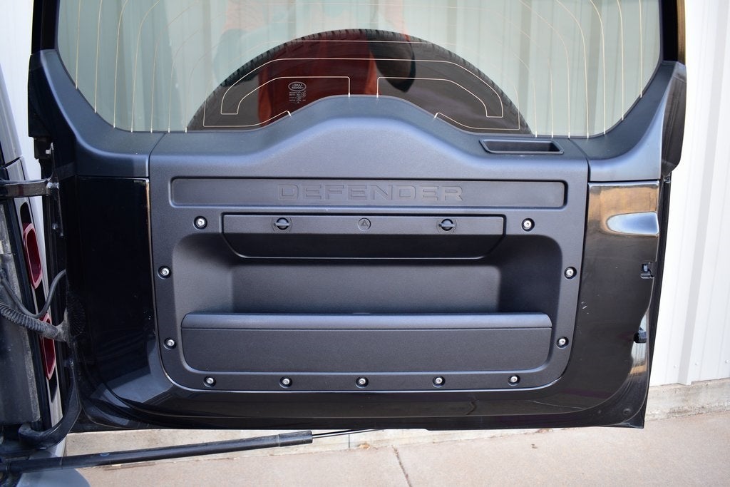 2025 Land Rover Defender 110 S AWD